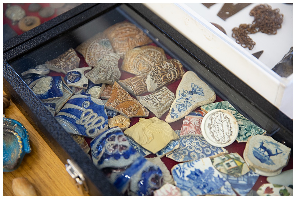 event photographer for the tate modern exhibition about Mudlarking in the Thames